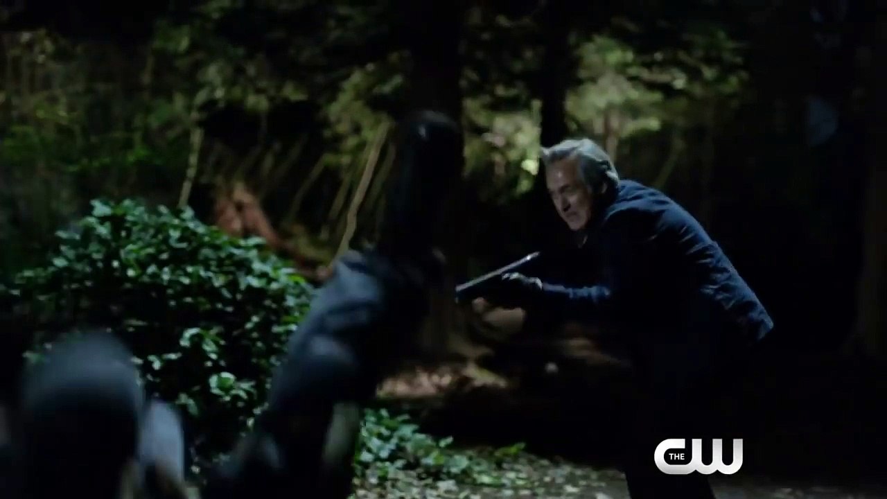 Arrow 4x21 Sneak Peek "Monument Point" (HD)