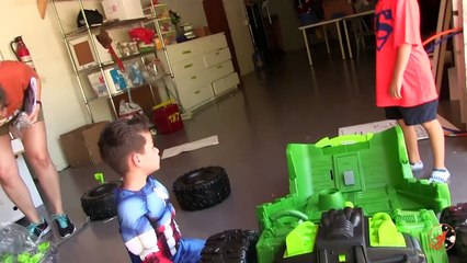 Ride On Toy Power Wheels Car for Kids Dune Racer Extreme Unbox & Nerf War w Batman & Captain America-vYhgb4EuOSY