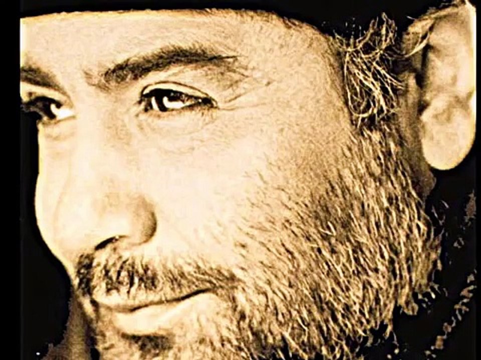 seslisalkim.com Ahmet Kaya - Yakamoz