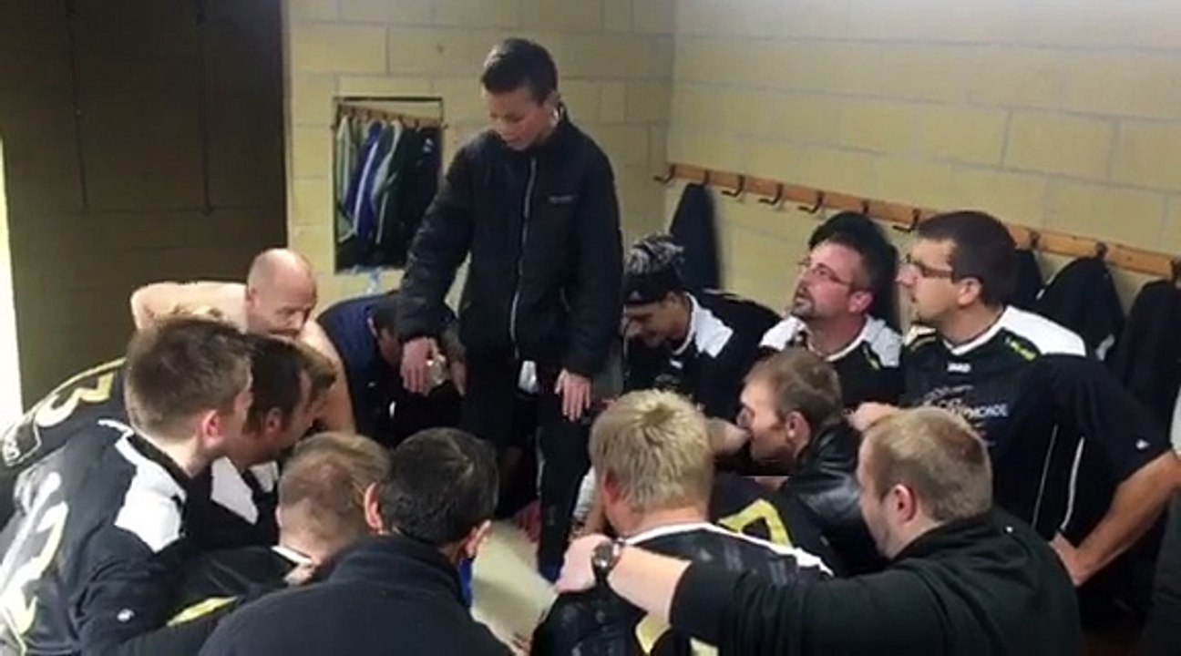 Championnat: Seniors C célébration victoire contre Wardrecques C