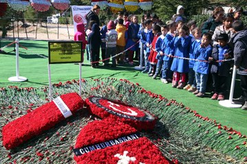 Süleyman Demirel, 92'nci yaş gününde anıldı