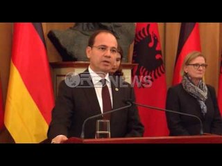 Ora News – Nishani: Politikanët nostaligjik të komunizmit, këmbanë alarmi