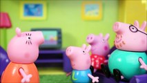 PIG GEORGE DA FAMÍLIA PEPPA PIG SÓ QUERIA MAMADEIRA QUANDO ERA BEBÊ! COMPLETO EM PORTUGUES