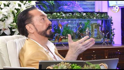 Göğe bakıp uzaktaki yıldızları gördüğünü zanneden aslında beyninin içindeki yıldızları görür.