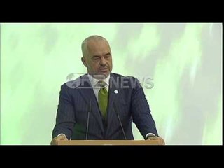 Ora News - Paralajmërimi: Zaptuesit do ikin nga universiteti Bujqësor