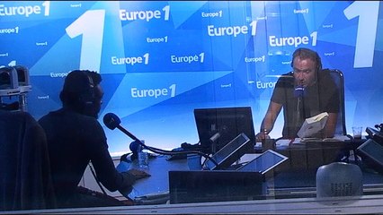 Corneille, une autobiographie pour dire que "derrière ce sourire, il y avait autre chose"