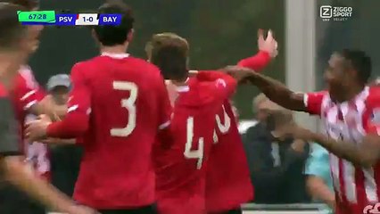 Amazing goal Matthias Verreth - PSV VS Bayern