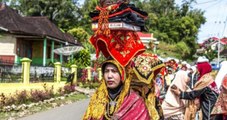 Dünyanın En Büyük Anaerkil Topluluğu Minangkabau İlginç Adetleriyle Dikkat Çekiyor