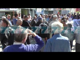REAGON GREQIA PER PRISHJEN E BANESAVE NE HIMARE - News, Lajme - Kanali 7