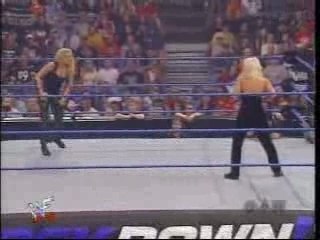 12.27.01 - Trish Stratus vs Mighty Molly