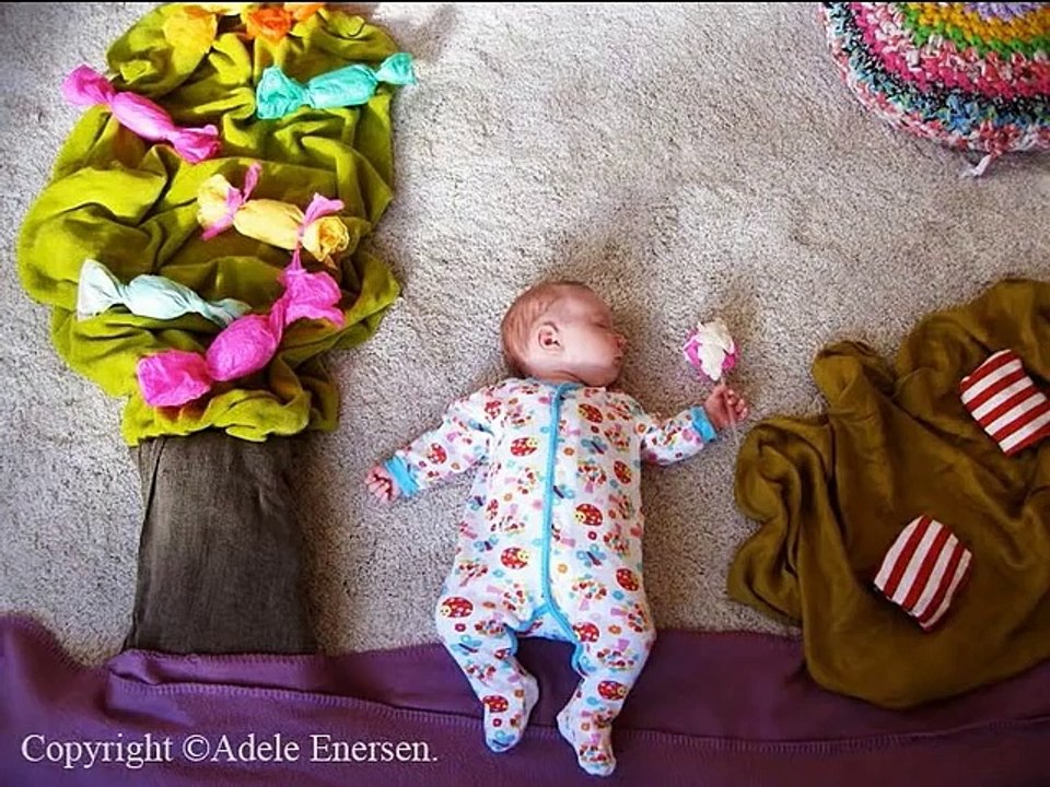 Une maman filme son bébé qui dort, mais quand elle décide de faire - ÇA Les gens sont sans mot...