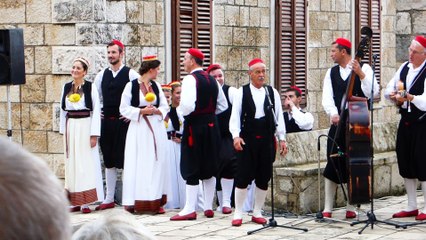 v18- Chants folkloriques