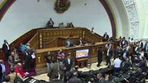 Oposición suspende juicio contra Maduro por diálogo en Venezuela