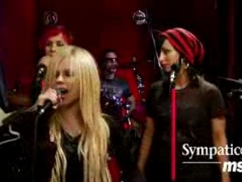Avril Lavigne-Hot