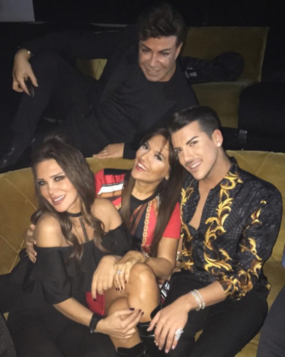 Demet Akalın, Kerimcan Durmaz'a Verdiği Yüzük Sözünü Tuttu