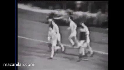 Download Video: 02.03.1960 - 1959-1960 European Champion Clubs' Cup Quarter Final 2nd Leg Real Madrid 4-0 OGC Nice