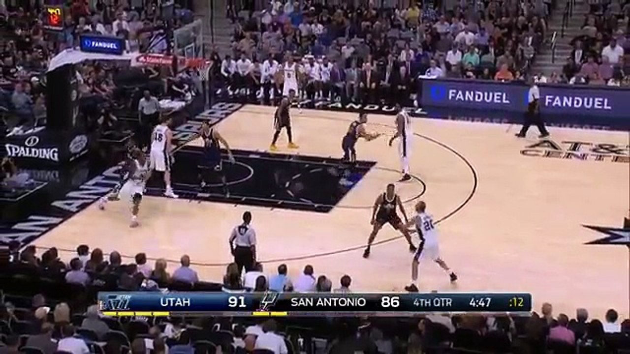 Kawhi Leonard Dances on the Utah Jazz - Jazz vs Spurs - November 1, 2016 - 2016-17 NBA Season