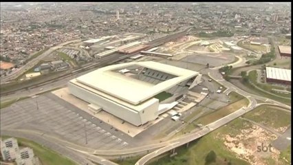 Corinthians diz que não há risco de deslizamento na arena