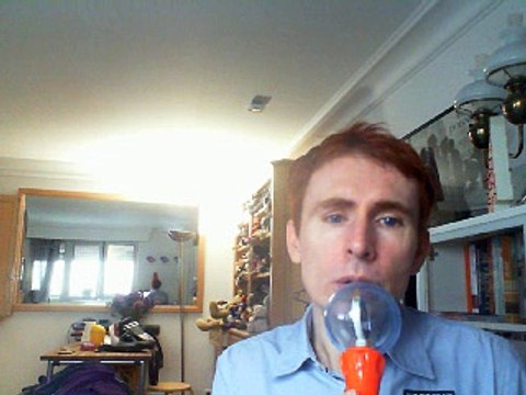 Wiwi égratigne pardonne de Mathieu Boogaerts