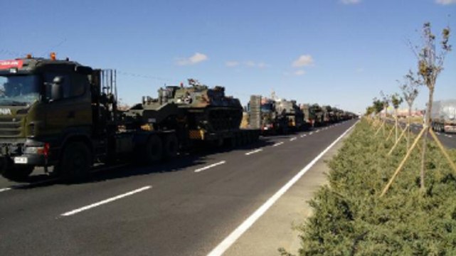 Son Dakika! Milli Savunma Bakanı ve Kara Kuvvetleri Komutanı Sınırda