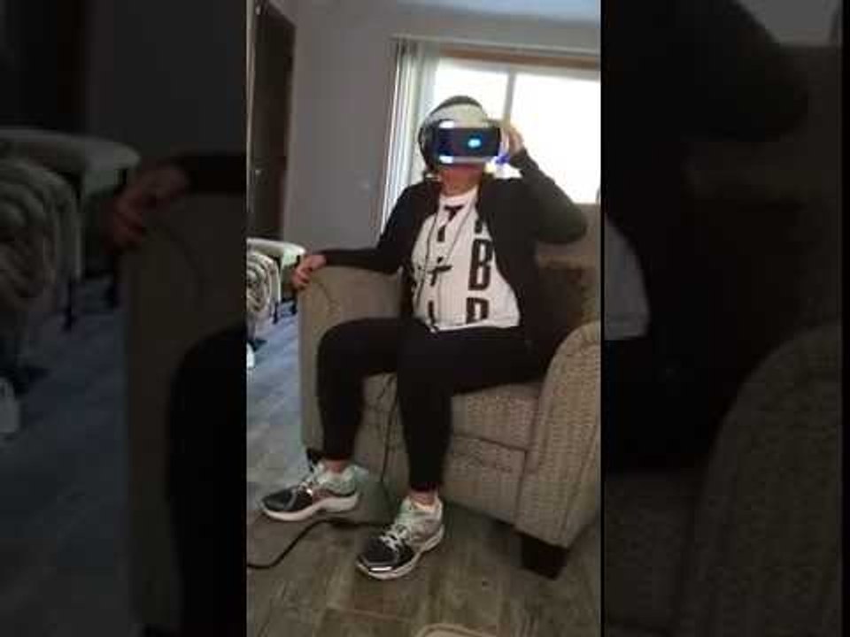 First Taste of Virtual Reality Gives Mom Hilarious Shock