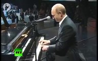 Hilary Clinton and Donald Trump Dancing To Putin Piano Play - Funny Video!