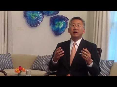 Ora News – Ambasadori Donald Lu flet për Reformën në Drejtësi dhe trafikun e drogës