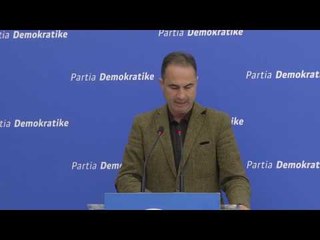 Report TV - PD:Maturantët ekselentë u lanë sërish në rrugë,mijëra kuota janë ende të lira