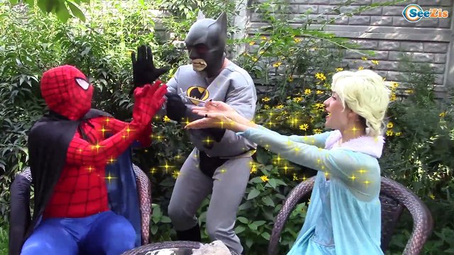 Frozen Elsa & Anna w/ Crazy Disney Princess and Spiderman gets hurt Superheroes IRL