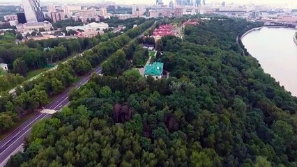 За высоким забором. Друг Путина оккупировал резиденцию Генсека