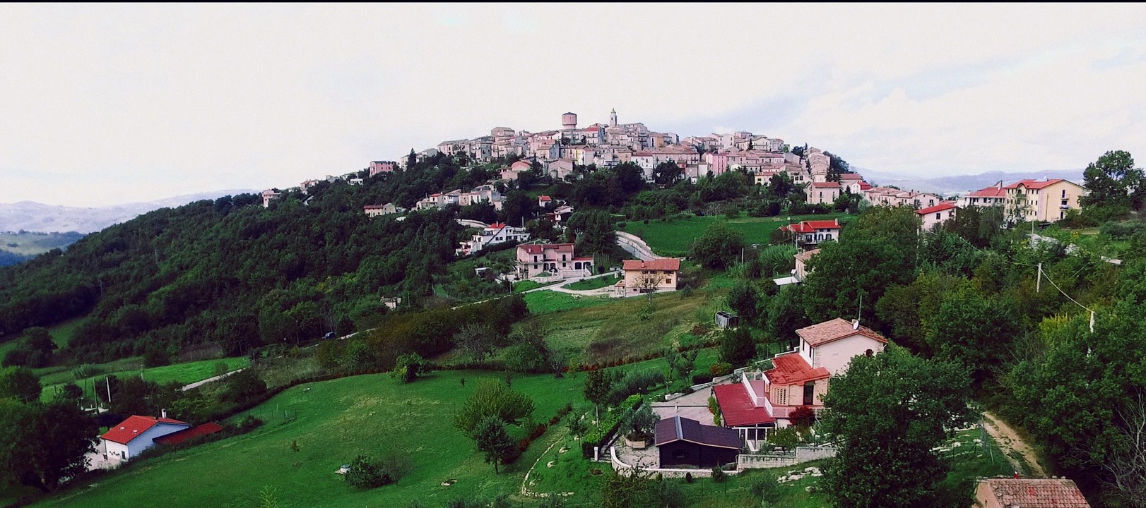 Oratino visto dal drone
