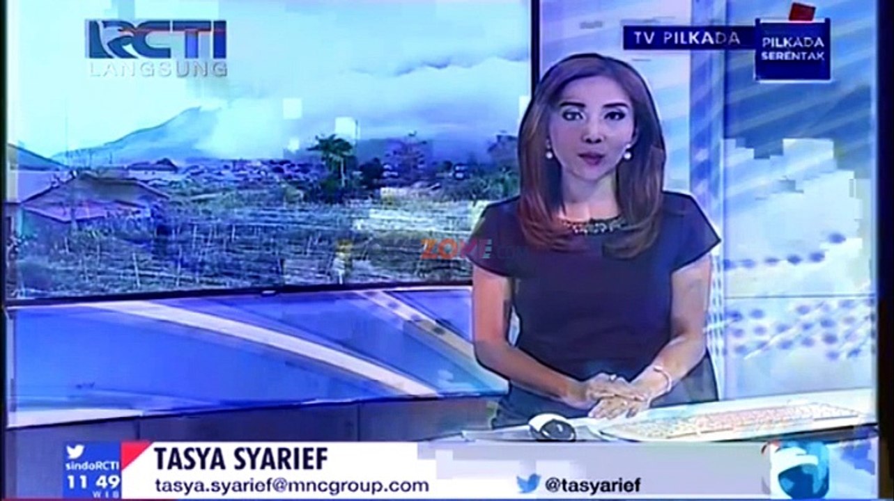 Sinabung Luncurkan Awan Panas Setinggi Seribu Meter