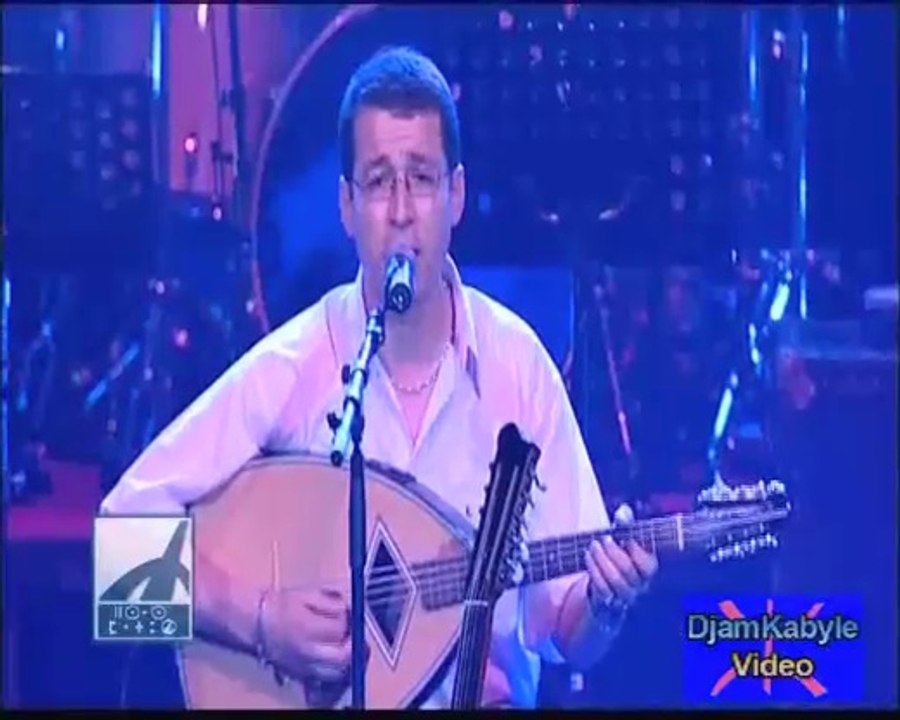 Hamid Matoub "Taggara Ufenan"Zénith 2004"Baroudi batterie