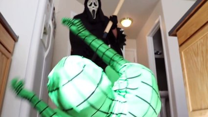 Green Spiderman vs Pumpkin Scream! - In Real PART 2