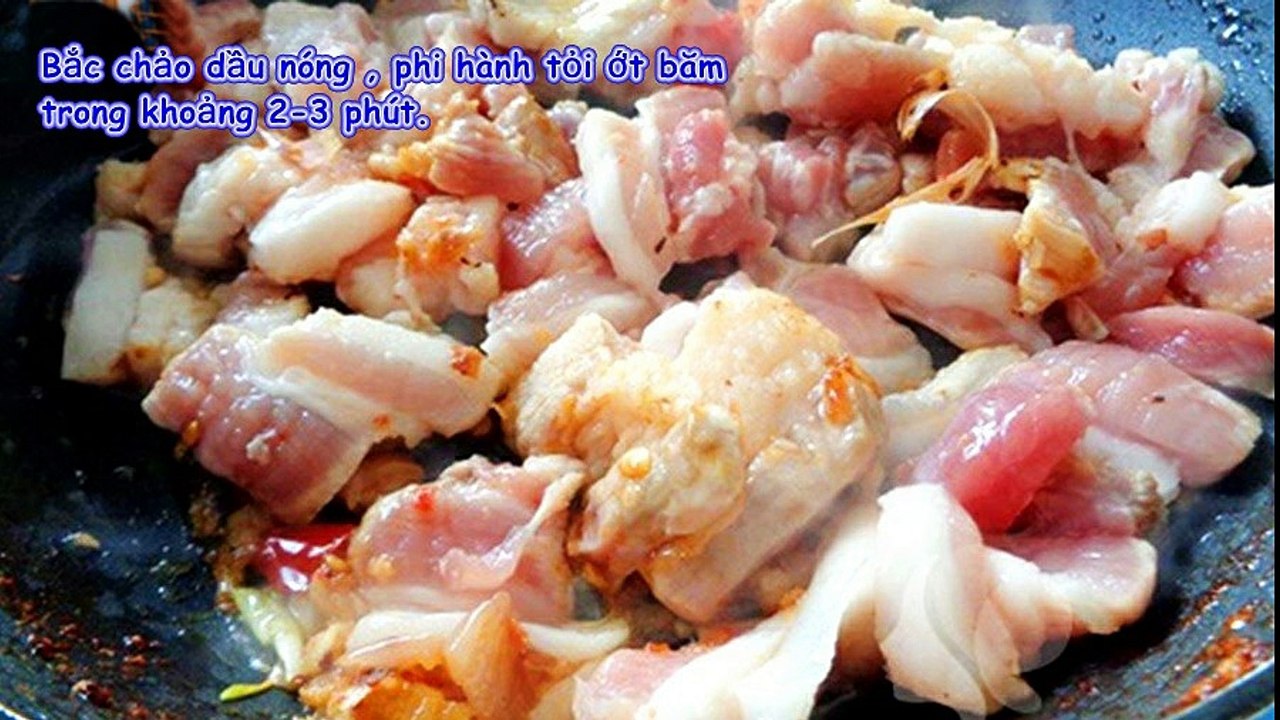 Cách làm món thịt ba chỉ rim tôm đậm đà, ngon cơm