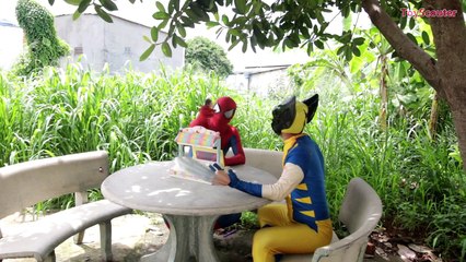 Frozen Elsa Loses Her Mouth! w_ Joker, Spiderman & Doctor Pink Spidergirl in Real Life-IhSufB6Mry0