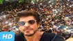 Shahrukh Khan's 51st Birthday Selfie With Fans Outside Mannat!