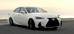 VÍDEO: Así se las gasta el Lexus IS