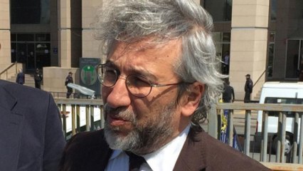 Almanya Can Dündar'a Pasaport Verdi