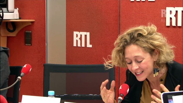L'Edito politique - Présidentielle : François Bayrou aujourd'hui, c'est une cabine téléphonique