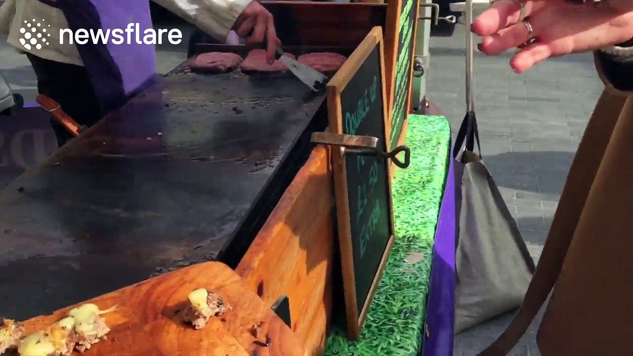 British YouTuber attempts to date 30 girls in one day, using new group dating app