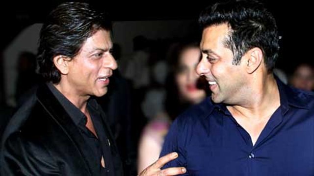 Salman Khan Invites Shah Rukh Khan Over For A Drink Salman Gets Emotional