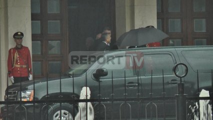 Report TV - Ambasadori amerikan Lu takim me presidentin Nishani