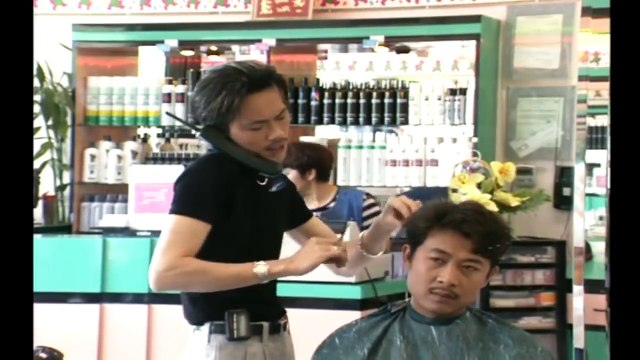 Hài Kịch Lỡ Thời - Hoài Linh, Hồng Đào, Quang Minh, Huyền Nhiễm - Vân Sơn Nụ Cười Và Âm Nhạc 6