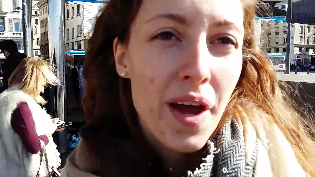 Les étudiants orthophonistes dans la rue à Marseille