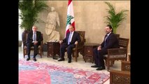 الرئيس اللبناني يكلف سعد الحريري تكليف الحكومة الجديدة