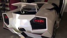 Par faute de moyens, il se construit lui-même sa propre Lamborghini !