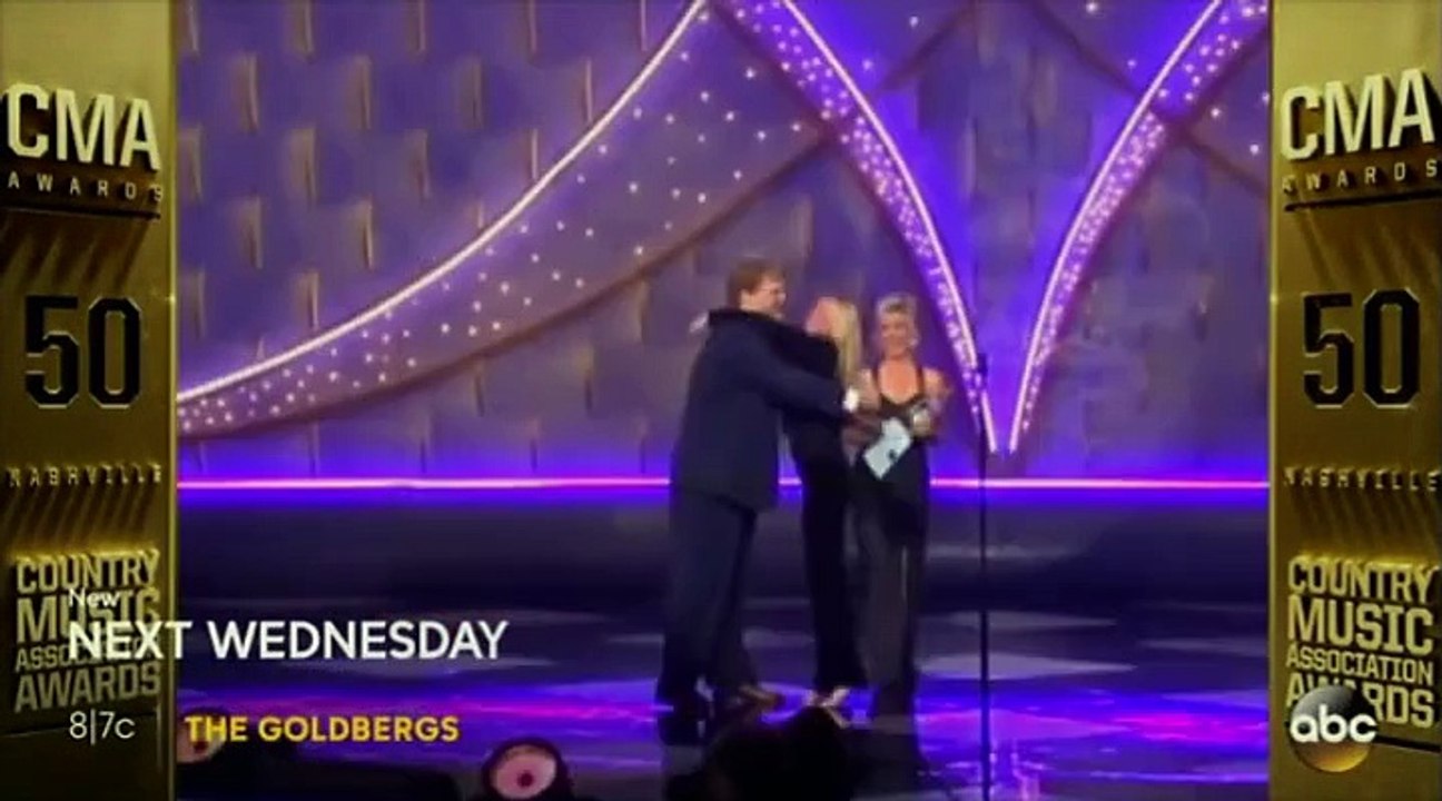 2016 CMA Awards - Opening