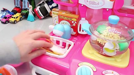 Baby Tayo Bus - Cooking Kitchen Ramen Noodle Toy Surprise Eggs