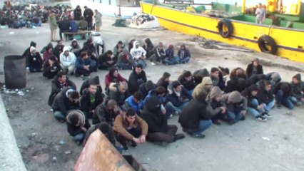 Bozcaada'da 181 Kaçak Göçmen Yakalandı - Çanakkale